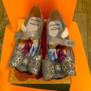 Mini Melissa (frozen)